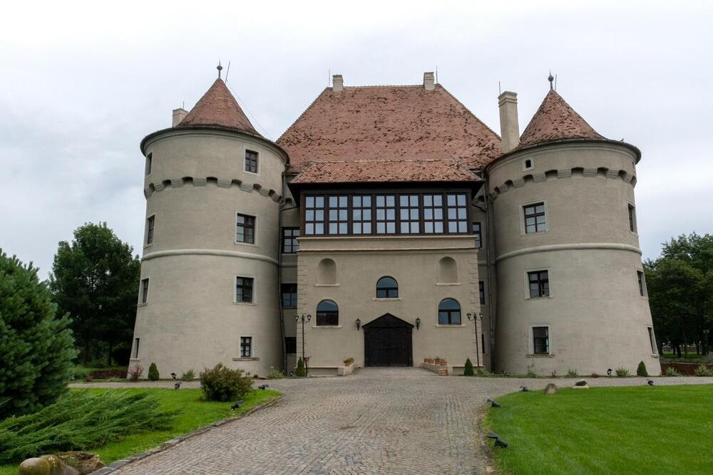 Bethlen-Haller Castle, Jidvei